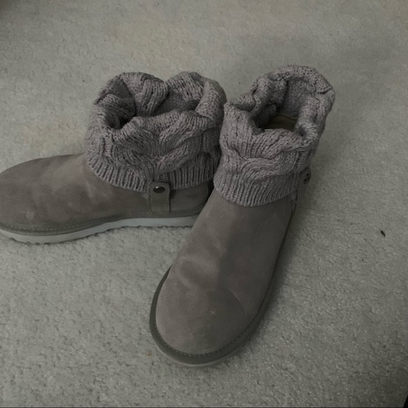 Mini Uggs - Picture 4 of 5